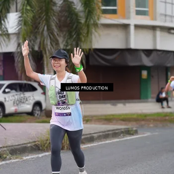 Runner Photo 7995064