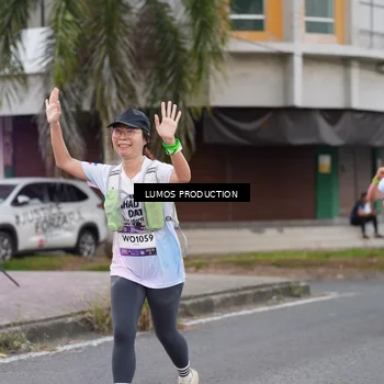 Runner Photo 7995065