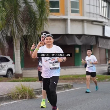 Runner Photo 7995072