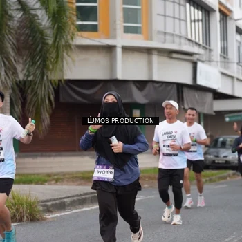 Runner Photo 7995091