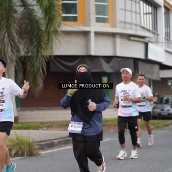 Runner Photo 7995092