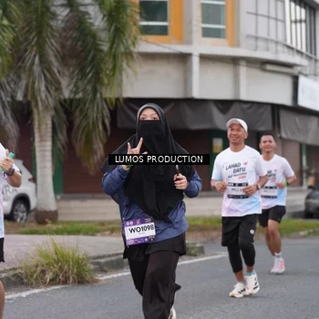 Runner Photo 7995097