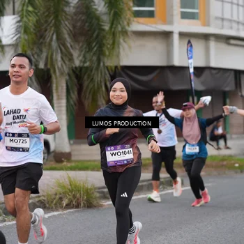 Runner Photo 7995124
