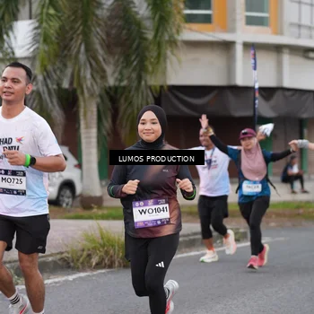 Runner Photo 7995129