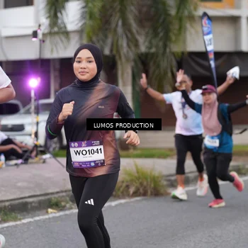 Runner Photo 7995139