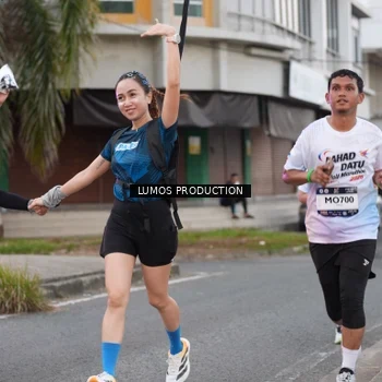 Runner Photo 7995143