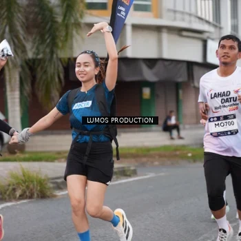 Runner Photo 7995152