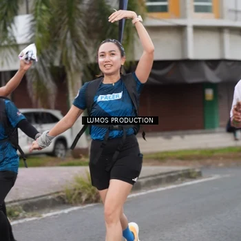 Runner Photo 7995153