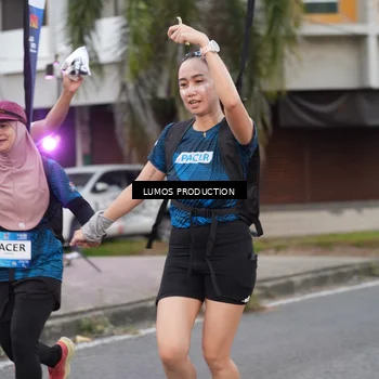 Runner Photo 7995163