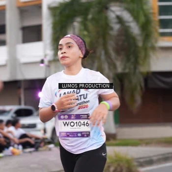 Runner Photo 7995172