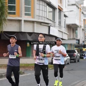 Runner Photo 7995193