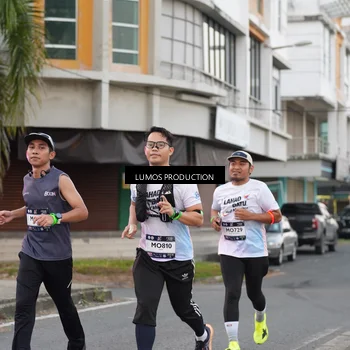 Runner Photo 7995199