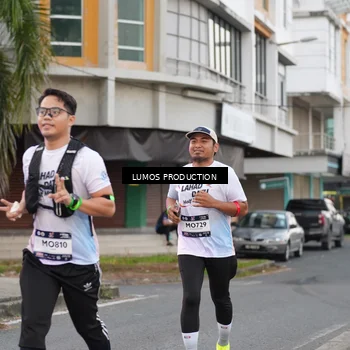 Runner Photo 7995203