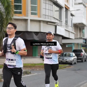 Runner Photo 7995204