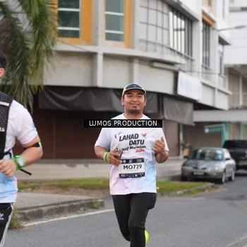 Runner Photo 7995218