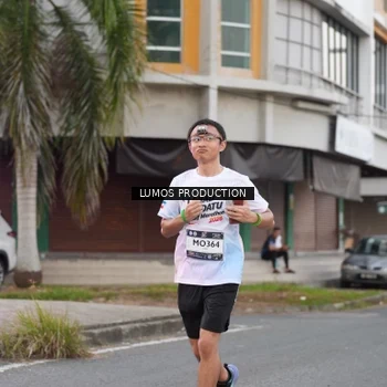 Runner Photo 7995226