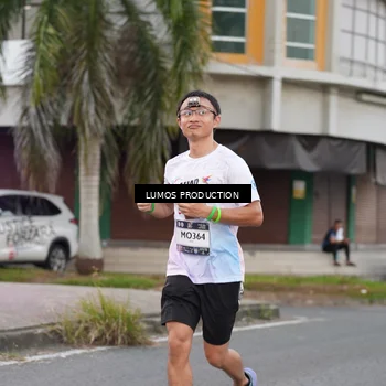 Runner Photo 7995233