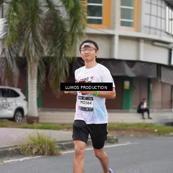 Runner Photo 7995234