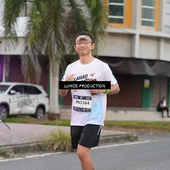 Runner Photo 7995240