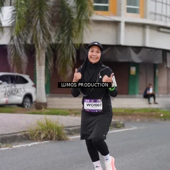 Runner Photo 7995255