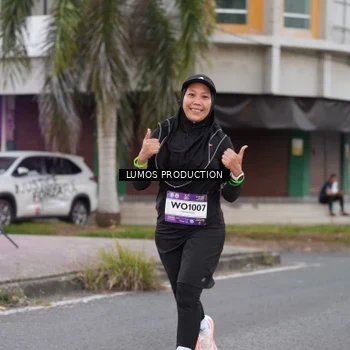 Runner Photo 7995258