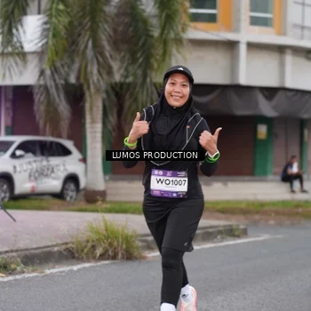 Runner Photo 7995260