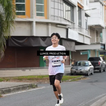 Runner Photo 7995276