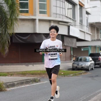 Runner Photo 7995281
