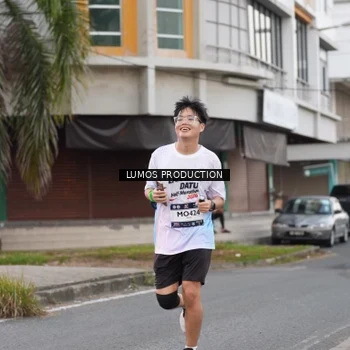 Runner Photo 7995282