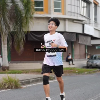 Runner Photo 7995291