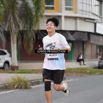 Runner Photo 7995301
