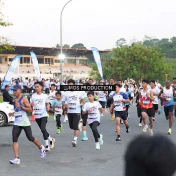 Runner Photo 7995313