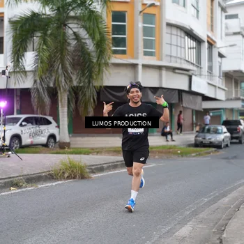 Runner Photo 7995330