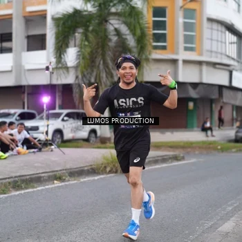 Runner Photo 7995348
