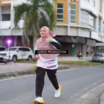 Runner Photo 7995377