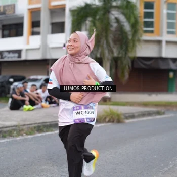 Runner Photo 7995390