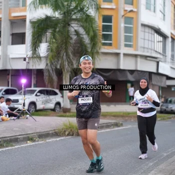 Runner Photo 7995404
