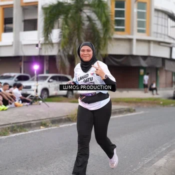 Runner Photo 7995409