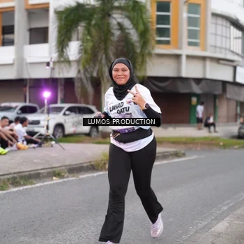 Runner Photo 7995411
