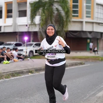 Runner Photo 7995412