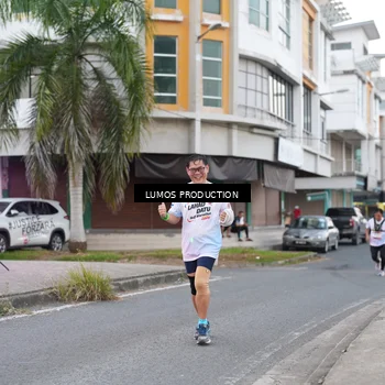 Runner Photo 7995436