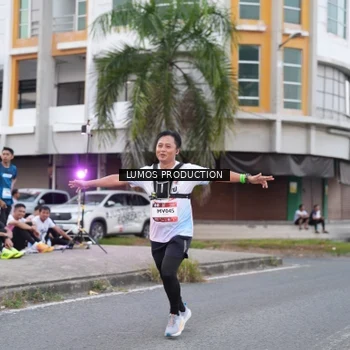 Runner Photo 7995446