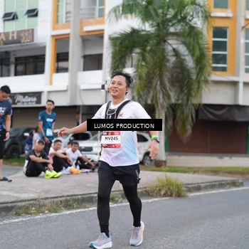 Runner Photo 7995458