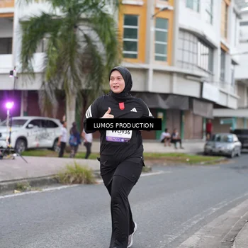 Runner Photo 7995478