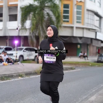 Runner Photo 7995481