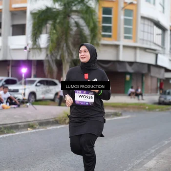 Runner Photo 7995485