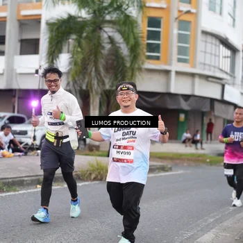 Runner Photo 7995493