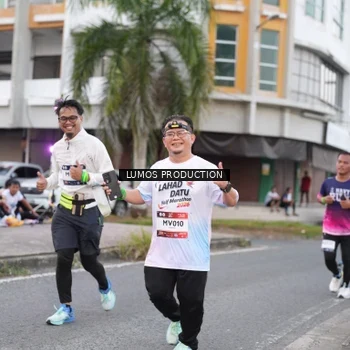 Runner Photo 7995494
