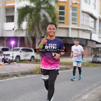 Runner Photo 7995511