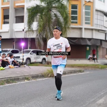 Runner Photo 7995514